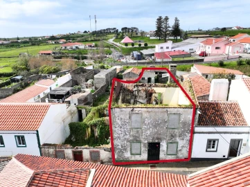 Moradia T3 para Venda em Vila do Porto