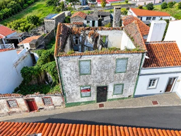 Moradia T3 para Venda em Vila do Porto
