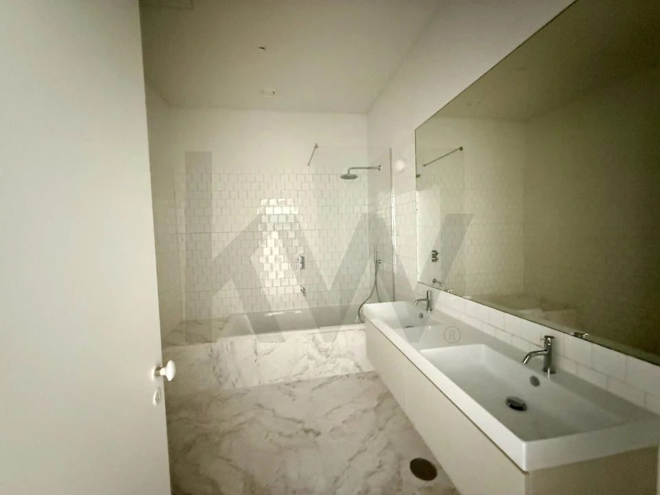 Apartamento T2 para Arrendamento em Beato Foto 13