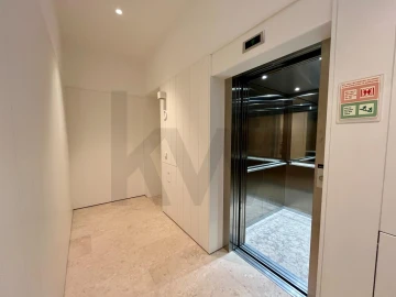 Apartamento T2 para Arrendamento em Beato