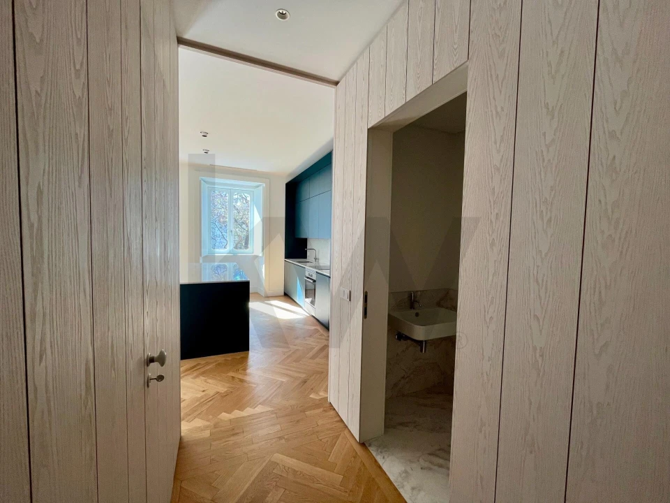 Apartamento T2 para Arrendamento em Beato Foto 5