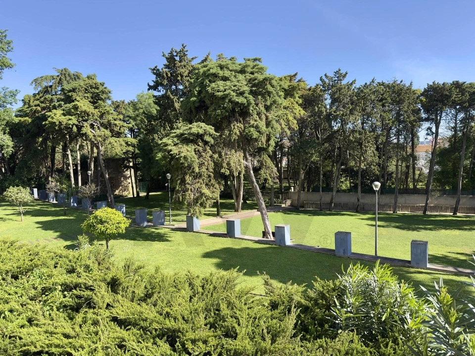 Apartamento T2 para Venda em São Domingos de Rana Foto 40