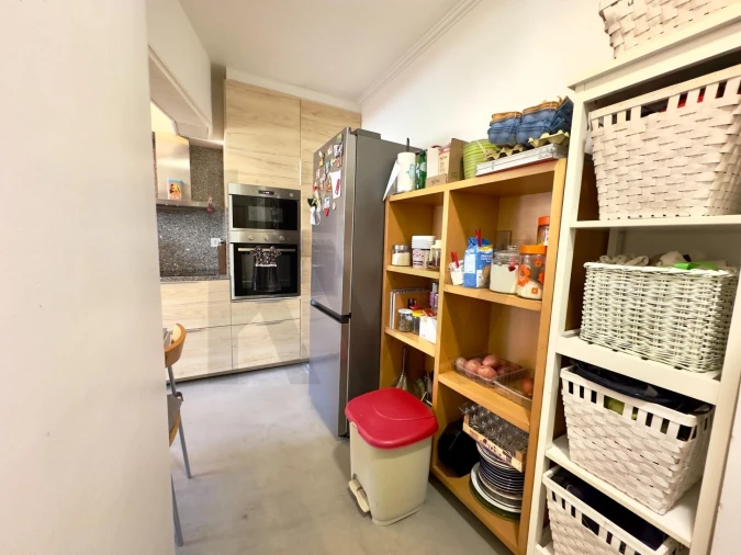 Apartamento T2 para Venda em São Domingos de Rana Foto 25