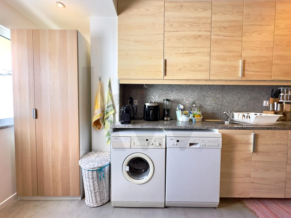 Apartamento T2 para Venda em São Domingos de Rana Foto 24