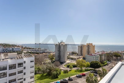 Apartamento T3 para Venda em Oeiras e São Julião da Barra, Paço de Arcos e Caxias