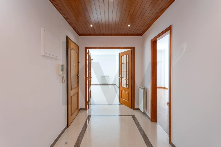 Apartamento T3 para Venda em Oeiras e São Julião da Barra, Paço de Arcos e Caxias Foto 18