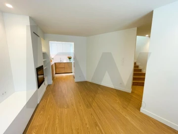 Moradia T2 para Arrendamento em Cascais e Estoril