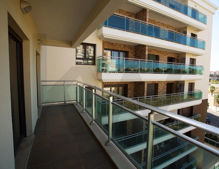 Apartamento T3 para Venda em Sacavém e Prior Velho Foto 1