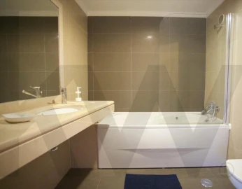 Apartamento T3 para Venda em Sacavém e Prior Velho