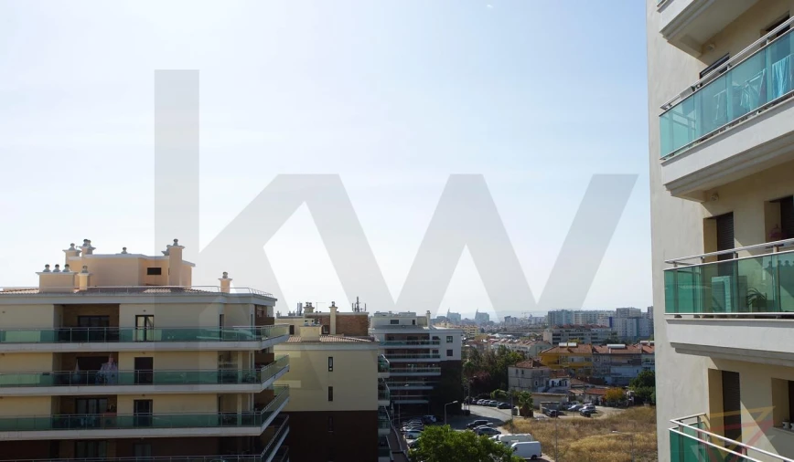 Apartamento T3 para Venda em Sacavém e Prior Velho Foto 4