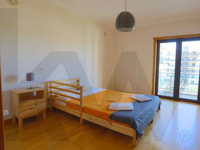 Apartamento T3 para Venda em Sacavém e Prior Velho Foto 6