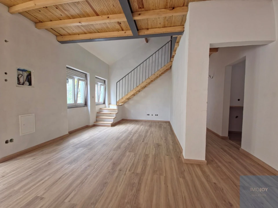 Moradia T5 para Venda em Cacém e São Marcos Foto 2