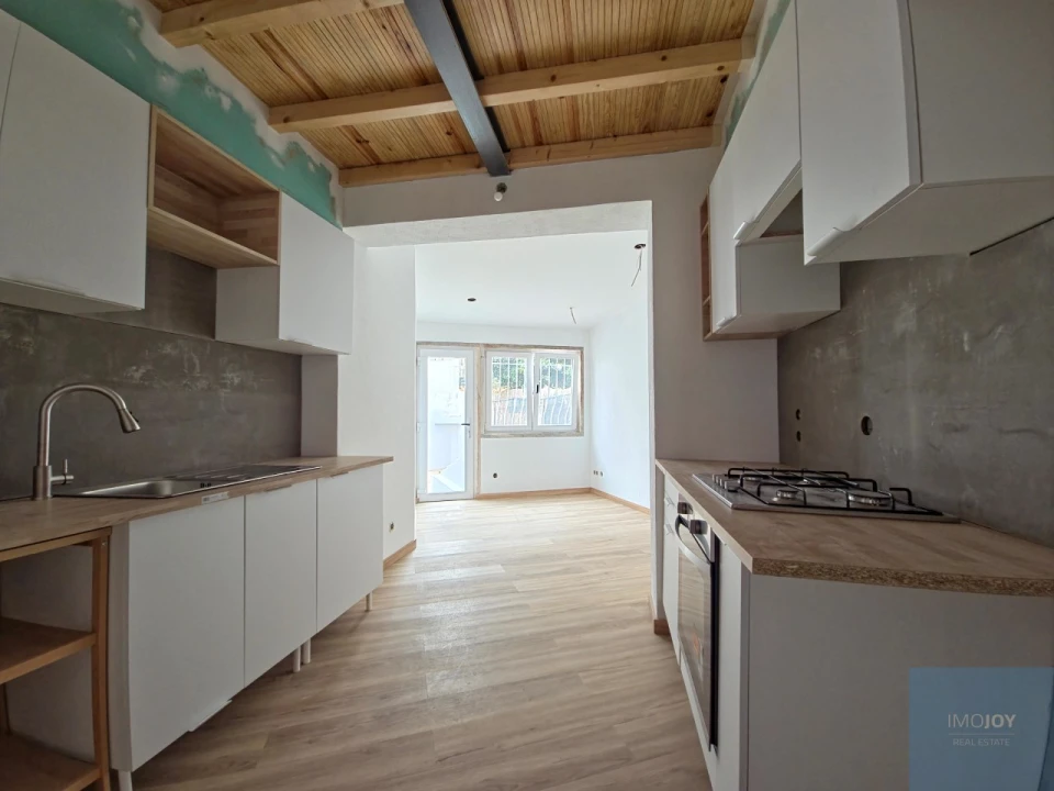 Moradia T5 para Venda em Cacém e São Marcos Foto 5