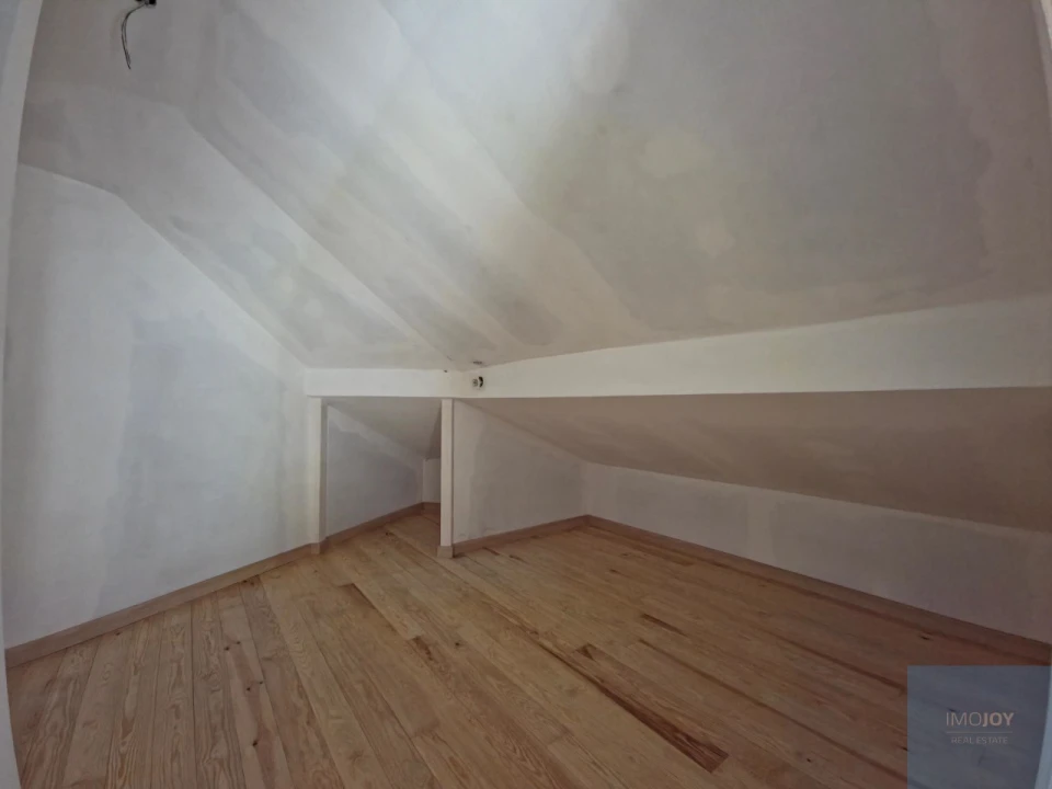 Moradia T5 para Venda em Cacém e São Marcos Foto 14