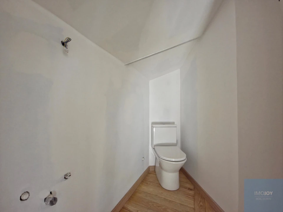 Moradia T5 para Venda em Cacém e São Marcos Foto 15