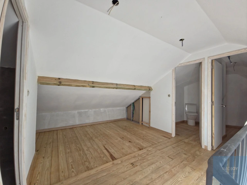 Moradia T5 para Venda em Cacém e São Marcos Foto 17