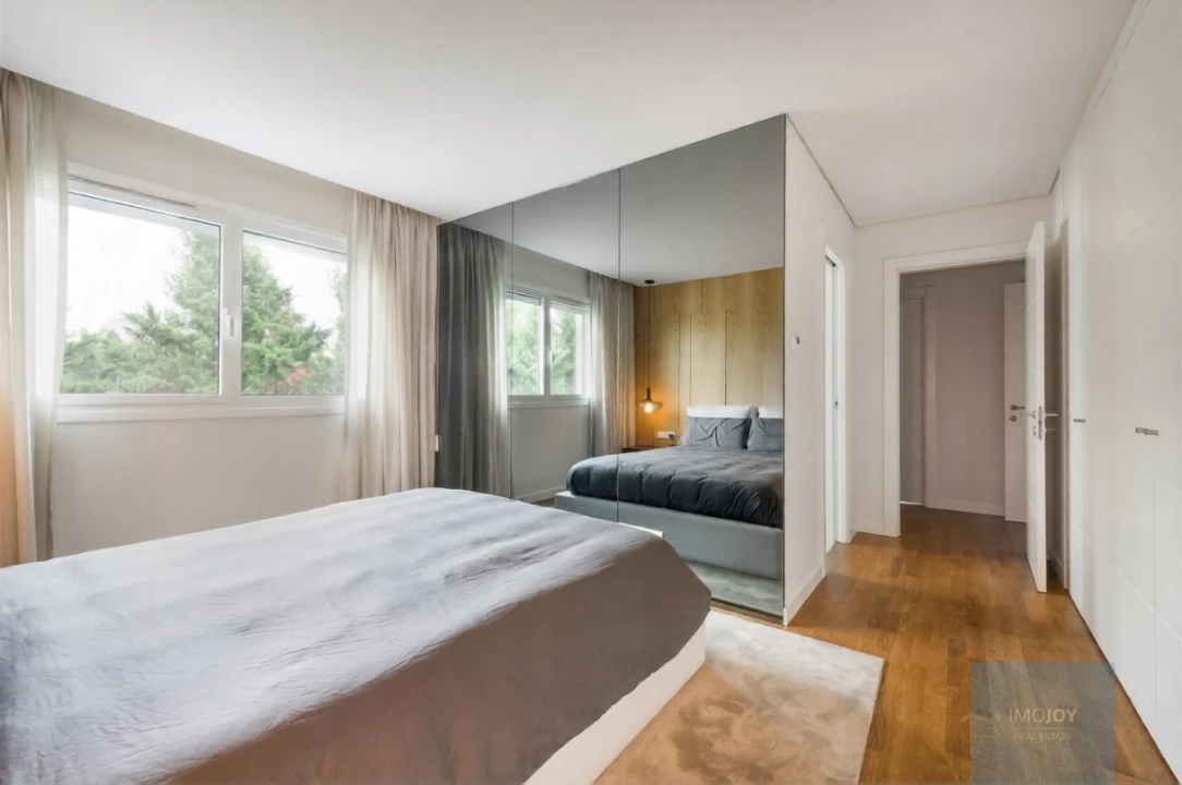 Apartamento T2 para Arrendamento em Lordelo do Ouro e Massarelos Foto 11