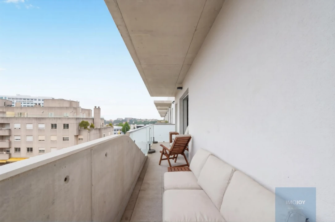 Apartamento T2 para Arrendamento em Lordelo do Ouro e Massarelos Foto 8