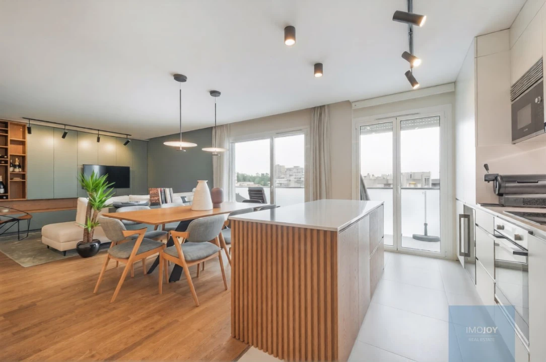 Apartamento T2 para Arrendamento em Lordelo do Ouro e Massarelos Foto 14