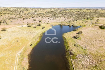 Terreno para Venda em Beja (Santiago Maior e São João Baptista)