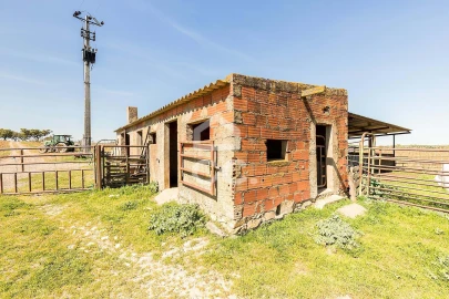 Terreno para Venda em Beja (Santiago Maior e São João Baptista)