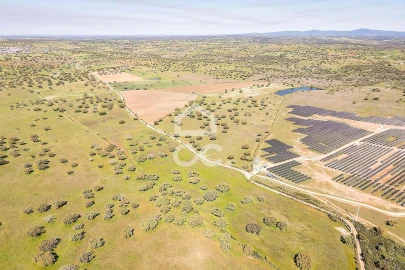 Terreno para Venda em Beja (Santiago Maior e São João Baptista)