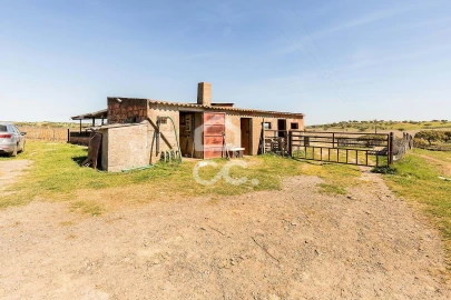 Terreno para Venda em Beja (Santiago Maior e São João Baptista)