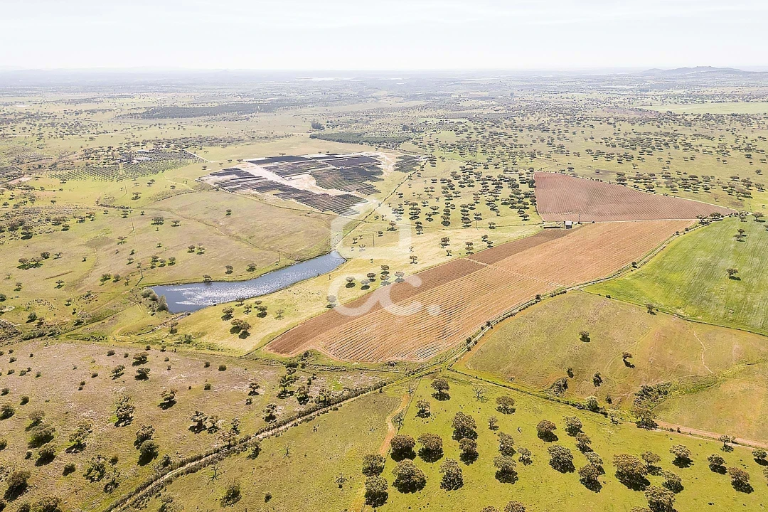 Terreno para Venda em Beja (Santiago Maior e São João Baptista) Foto 1