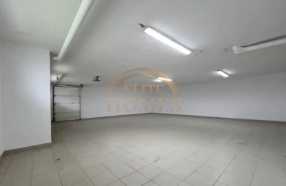 Moradia T5 para Venda em Laranjeiro e Feijó