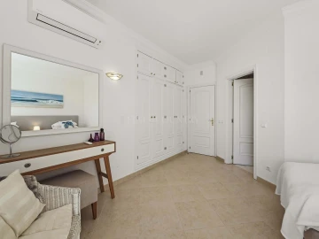 Moradia T4 para Venda em Ferragudo