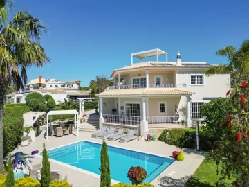 Moradia T4 para Venda em Ferragudo