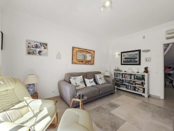 Moradia T4 para Venda em Ferragudo