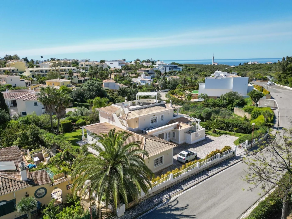 Moradia T4 para Venda em Ferragudo Foto 39