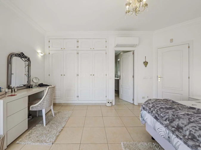 Moradia T4 para Venda em Ferragudo Foto 30