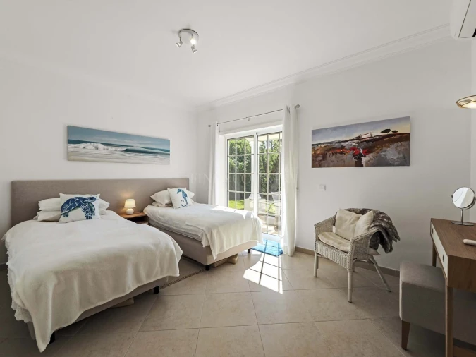 Moradia T4 para Venda em Ferragudo Foto 17