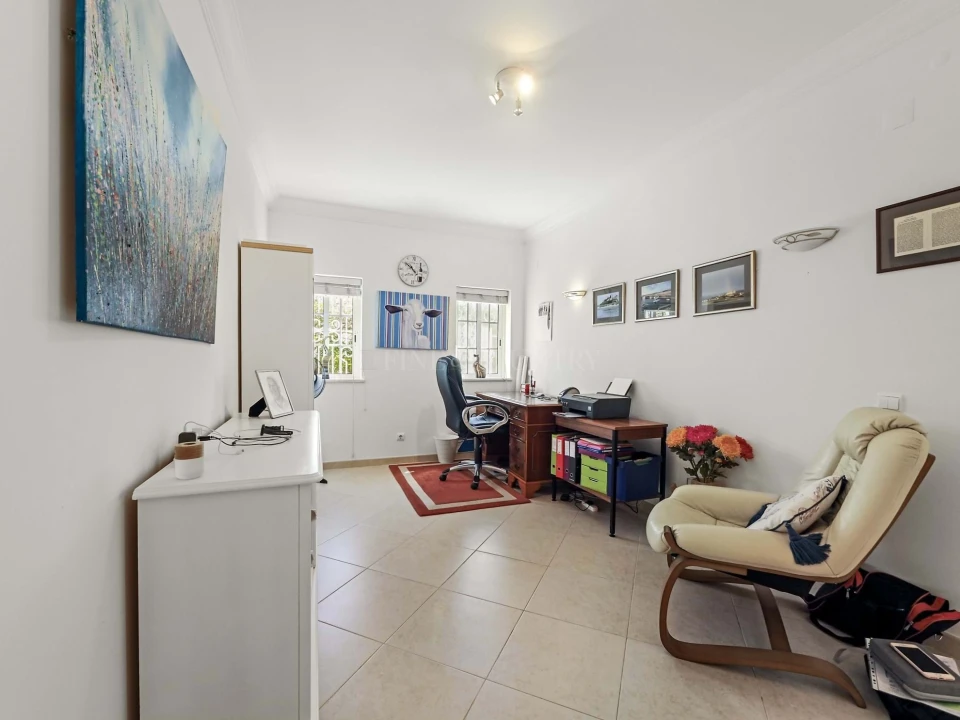 Moradia T4 para Venda em Ferragudo Foto 15