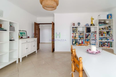 Apartamento T3 para Venda em Lagos (São Sebastião e Santa Maria)