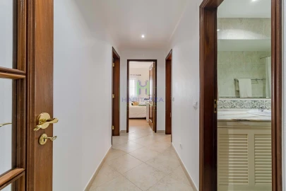Apartamento T3 para Venda em Lagos (São Sebastião e Santa Maria)