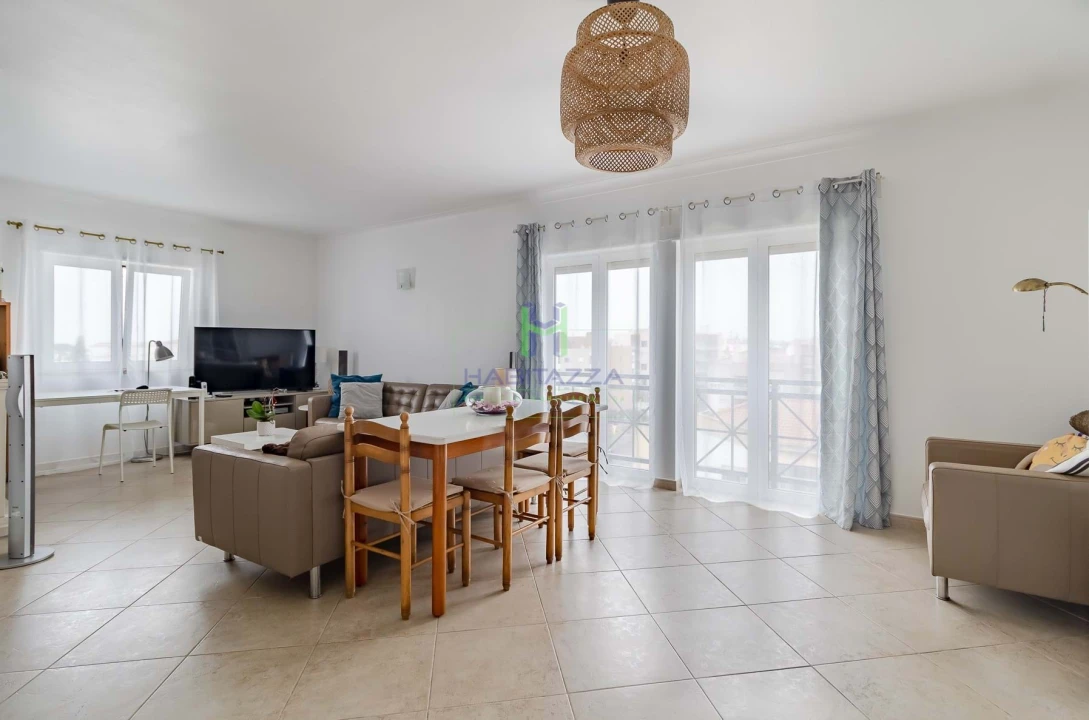 Apartamento T3 para Venda em Lagos (São Sebastião e Santa Maria) Foto 1