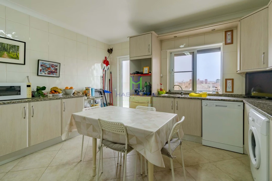 Apartamento T3 para Venda em Lagos (São Sebastião e Santa Maria) Foto 9