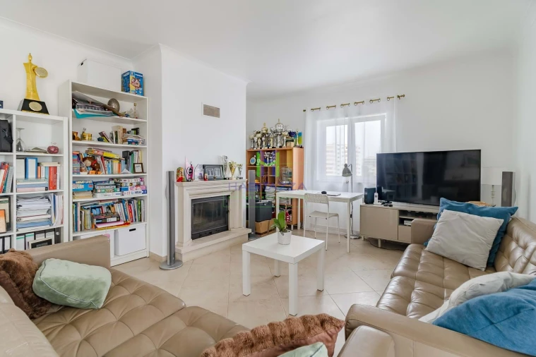 Apartamento T3 para Venda em Lagos (São Sebastião e Santa Maria) Foto 3