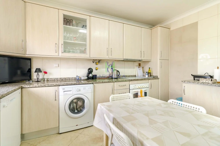 Apartamento T3 para Venda em Lagos (São Sebastião e Santa Maria) Foto 8