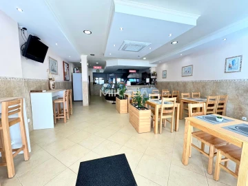 Negócio para Venda em Lagos (São Sebastião e Santa Maria)