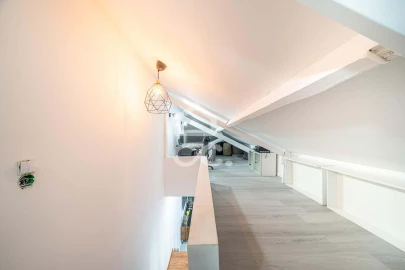 Moradia T5 para Venda em Santa Marinha e São Pedro da Afurada