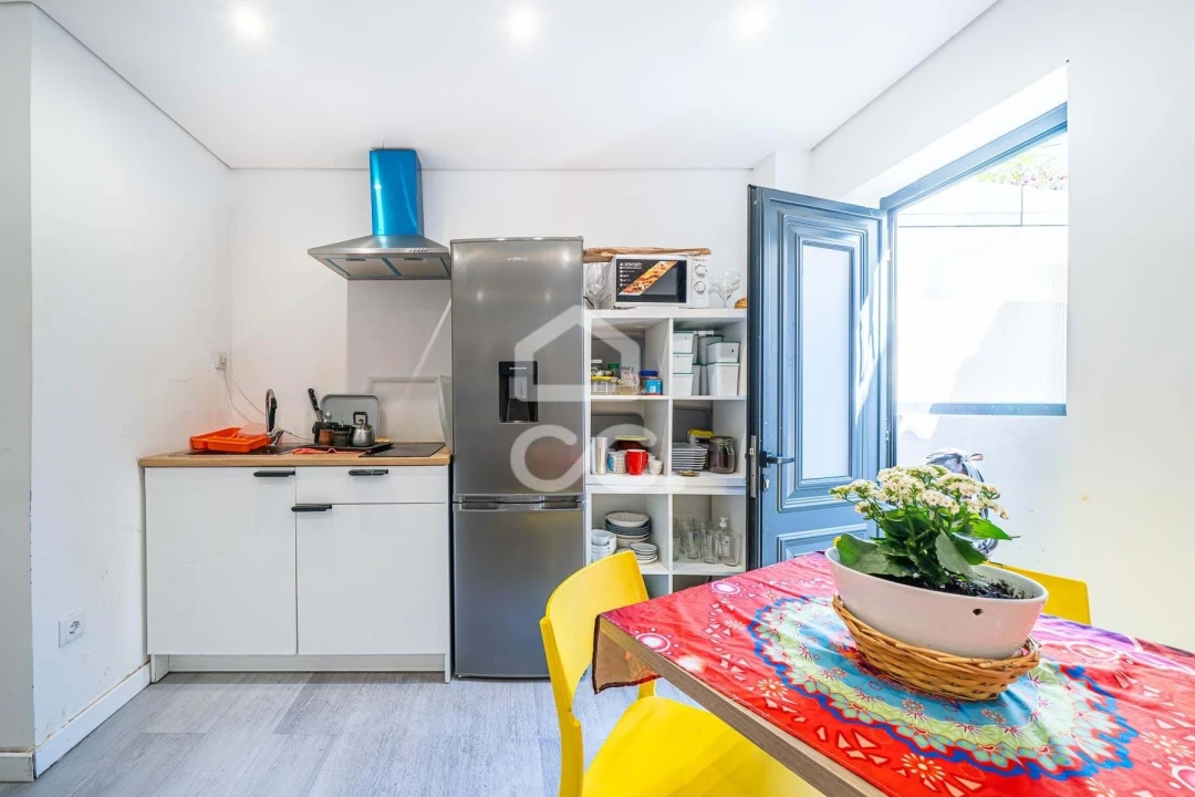 Moradia T5 para Venda em Santa Marinha e São Pedro da Afurada Foto 12