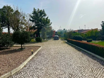 Moradia T6 para Venda em Azeitão (São Lourenço e São Simão)