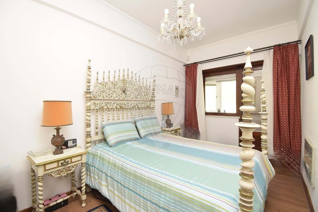 Apartamento T3 para Venda em São Domingos de Benfica Foto 23