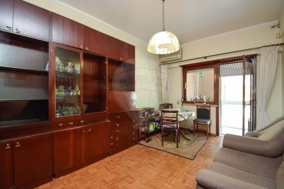 Apartamento T3 para Venda em São Domingos de Benfica Foto 12