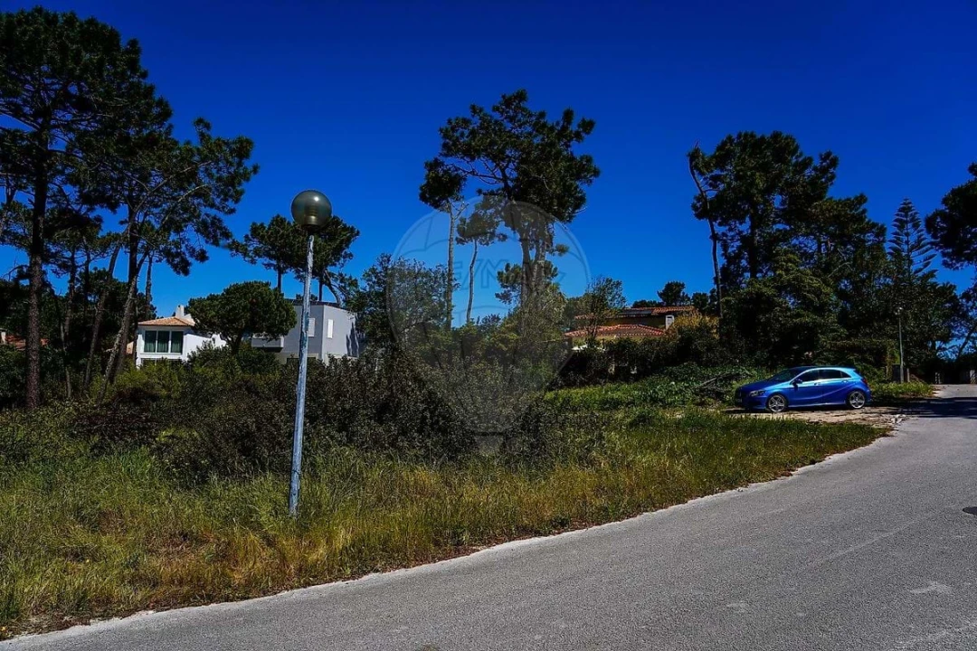Terreno para Venda em Charneca de Caparica e Sobreda Foto 15
