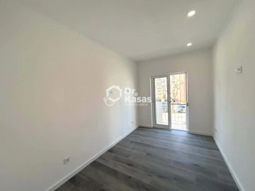 Apartamento T2 para Venda em Baixa da Banheira e Vale da Amoreira